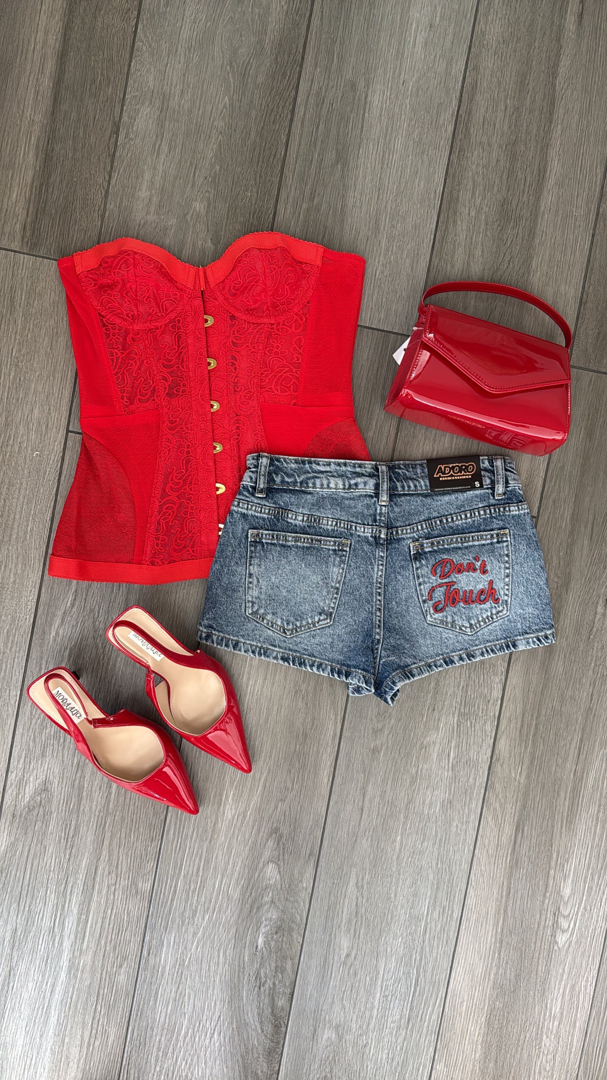 Shorts Don’t Touch🍒