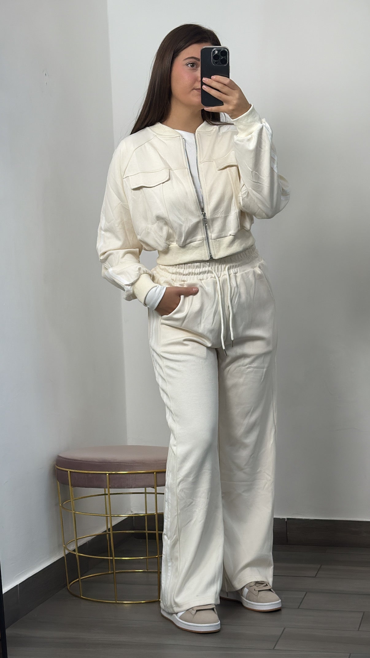 Coordinato felpa + pantaloni