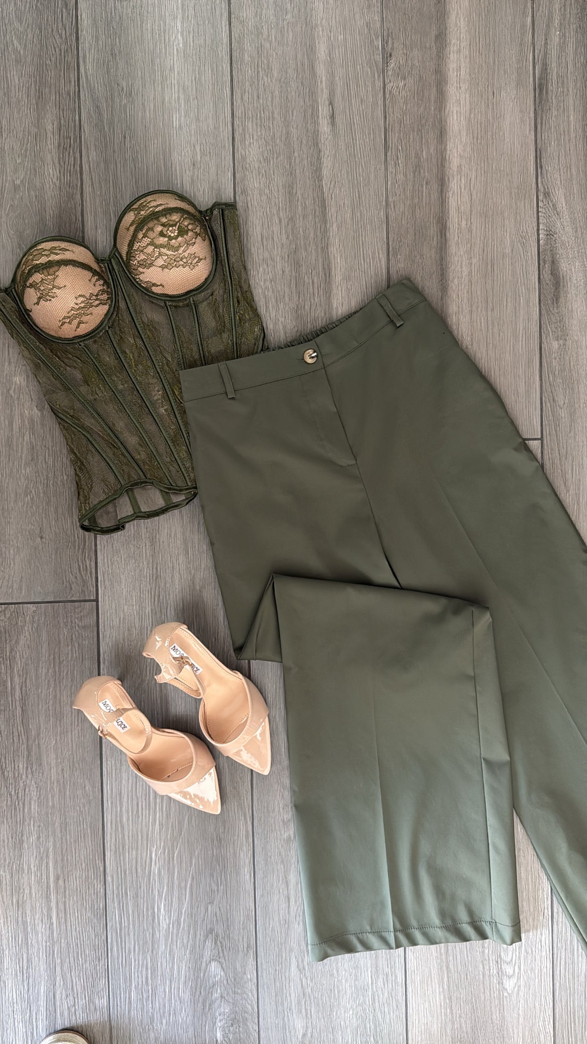 Corsetto verde militare ✨