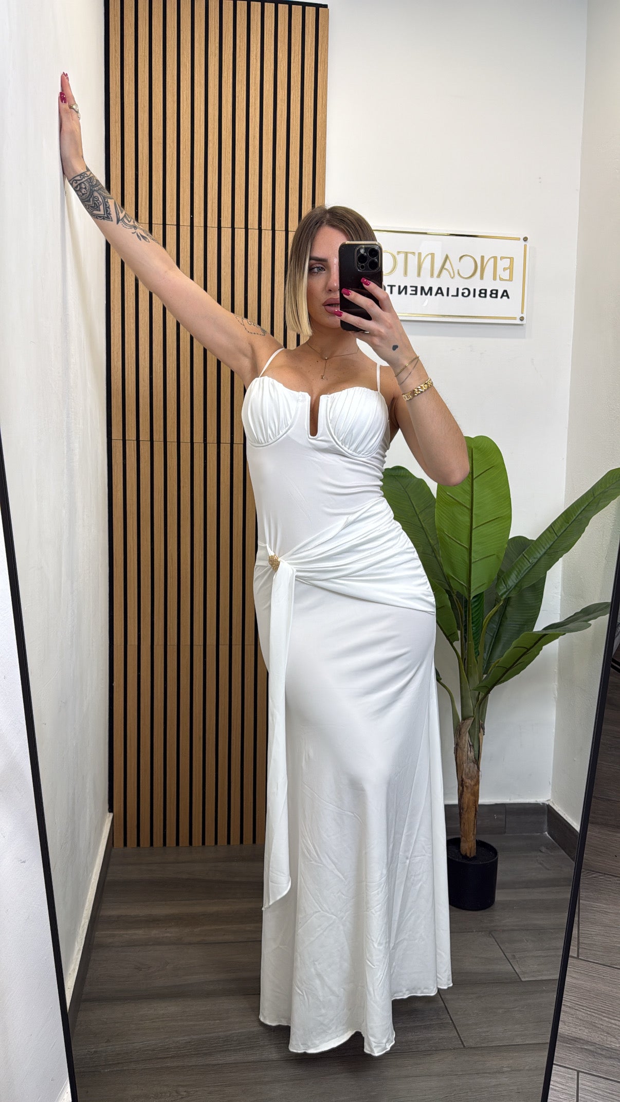 Abito White✨