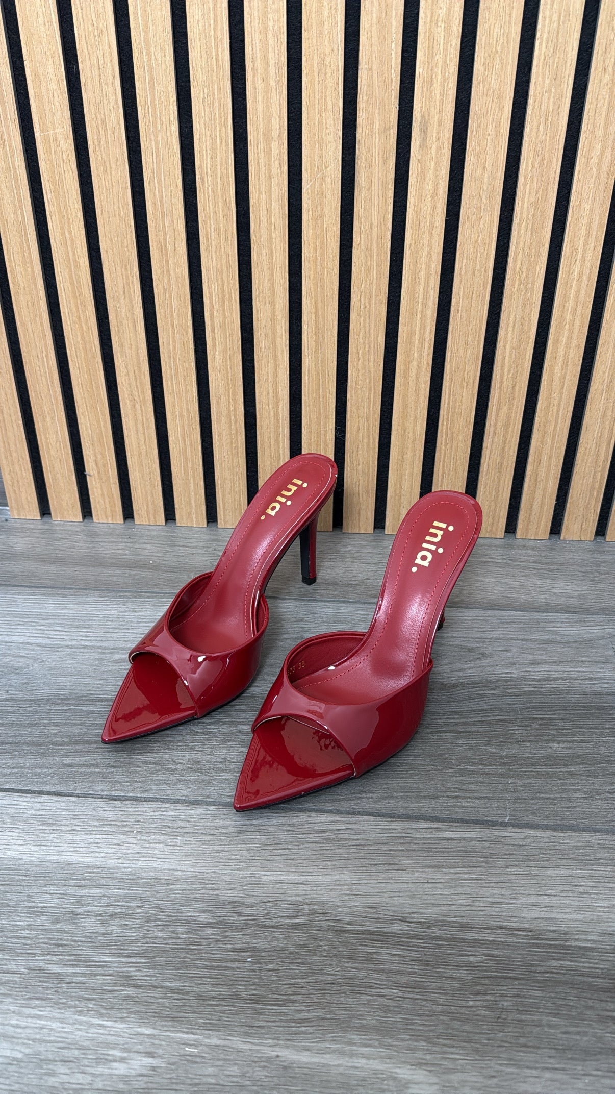 Décolleté bordeaux 🍒