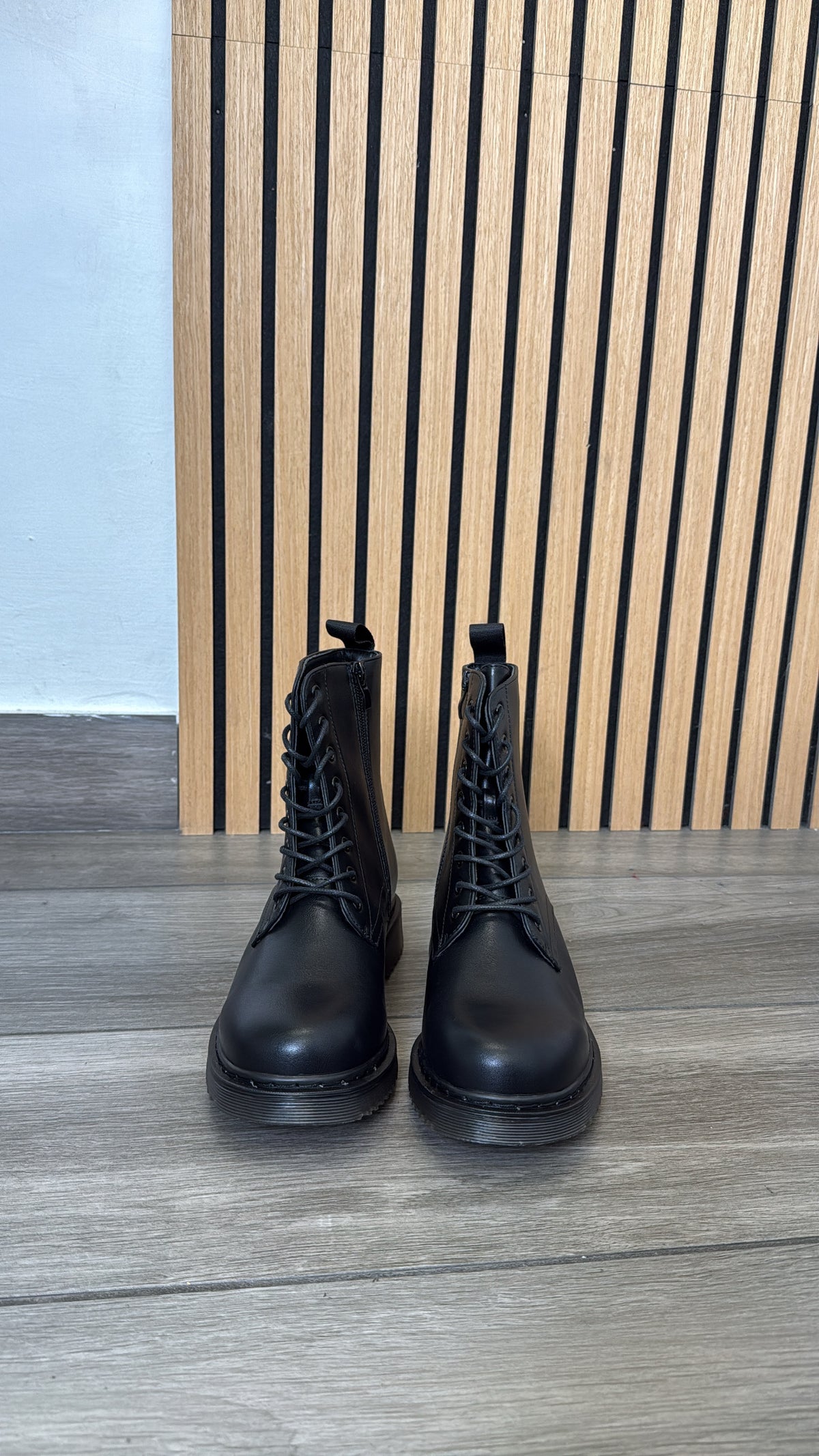 Anfibio black ✨