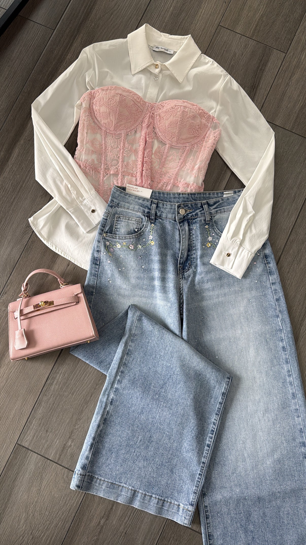 Corsetto in pizzo🤍